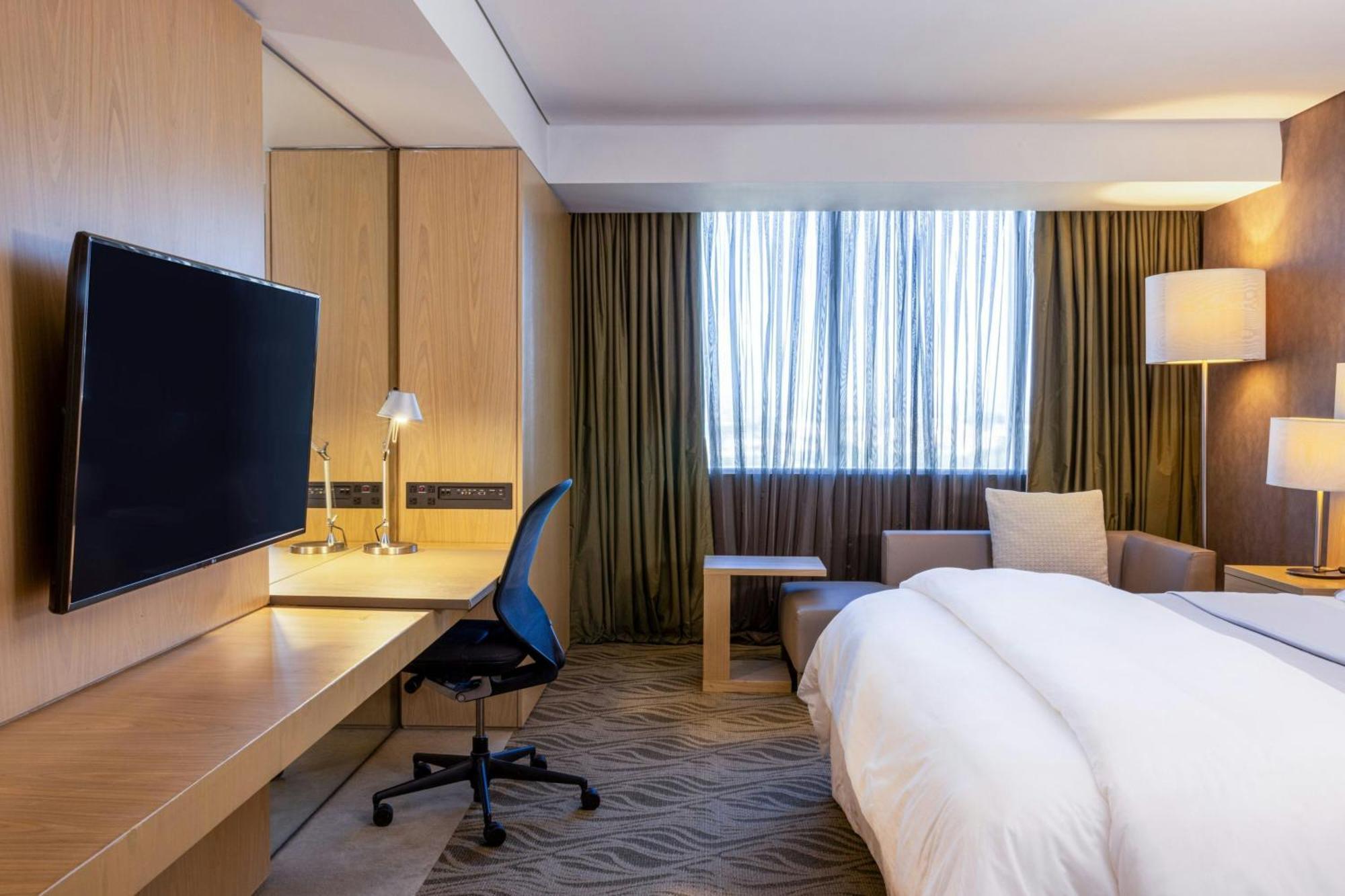 เดอะ เวสทิน กวาดาลาฆารา Hotel กัวดาลาฮารา ภายนอก รูปภาพ